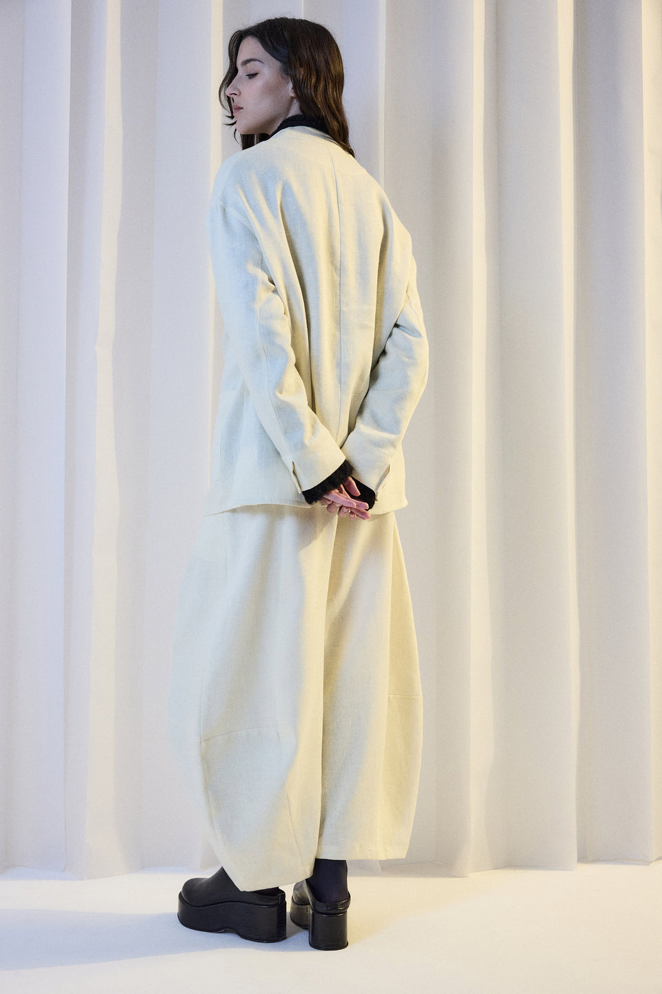 Lirio Jacket and Pant Set