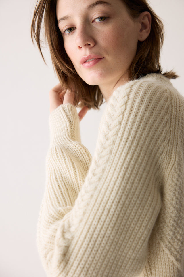 Sweater Mariu - Crudo